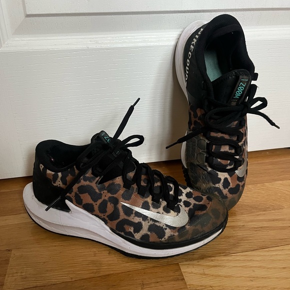 Nike Shoes - Nike Zoom Air Cheetah Leopard Women's Sneakers Tennis Shoes AAB022-702 Size 8